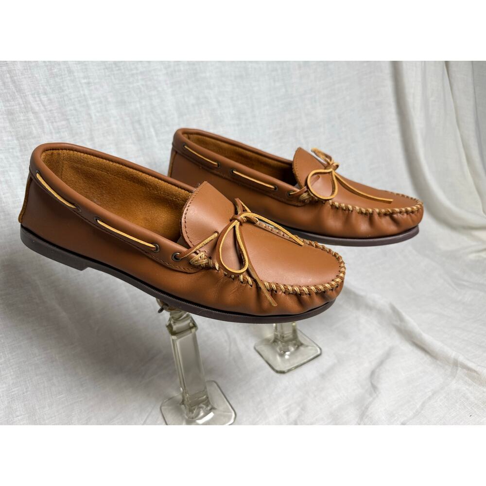 Minnetonka Men’s Camp Moc Maple Leather 742X
Size 15 
NIB